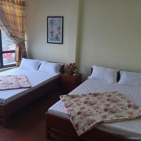 Thanh Tung Hotel Cat Ba Island Bagian luar foto