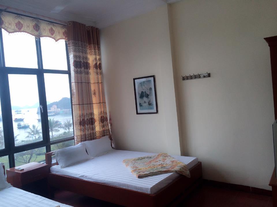 Thanh Tung Hotel Cat Ba Island Bagian luar foto