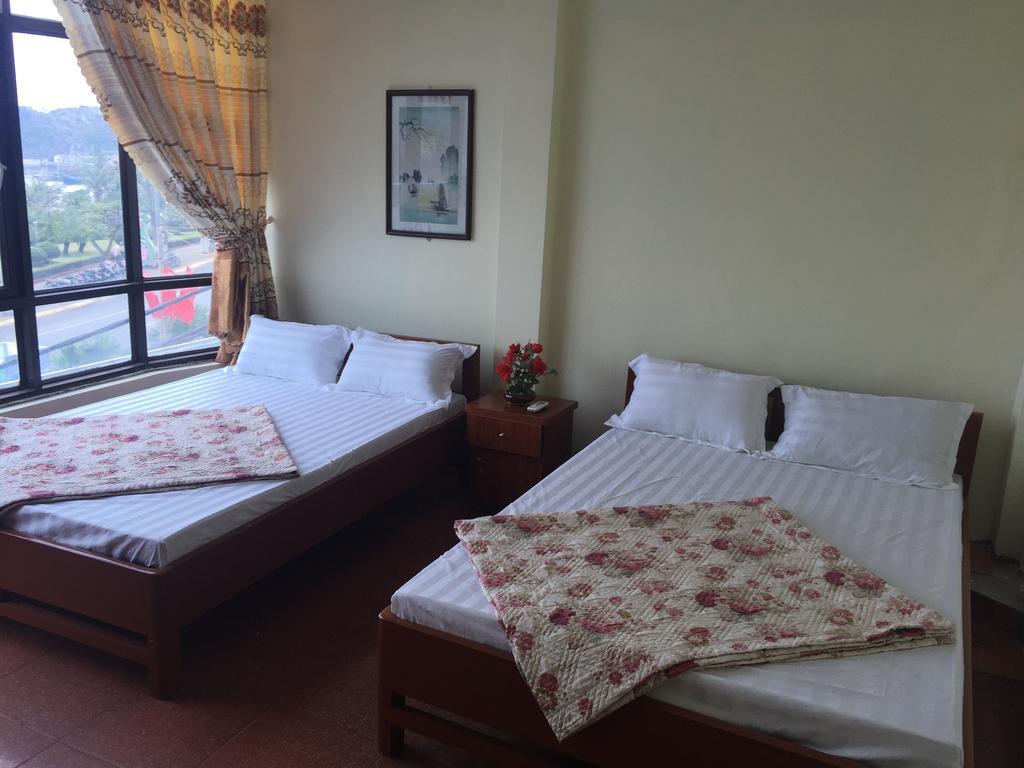 Thanh Tung Hotel Cat Ba Island Bagian luar foto