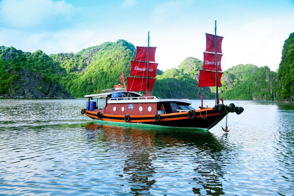 Thanh Tung Hotel Cat Ba Island Bagian luar foto