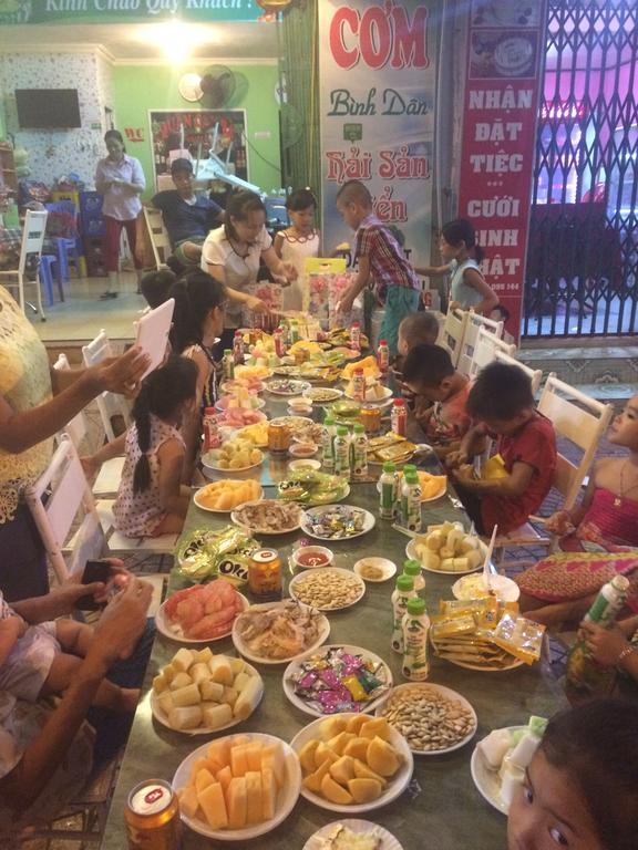 Thanh Tung Hotel Cat Ba Island Bagian luar foto